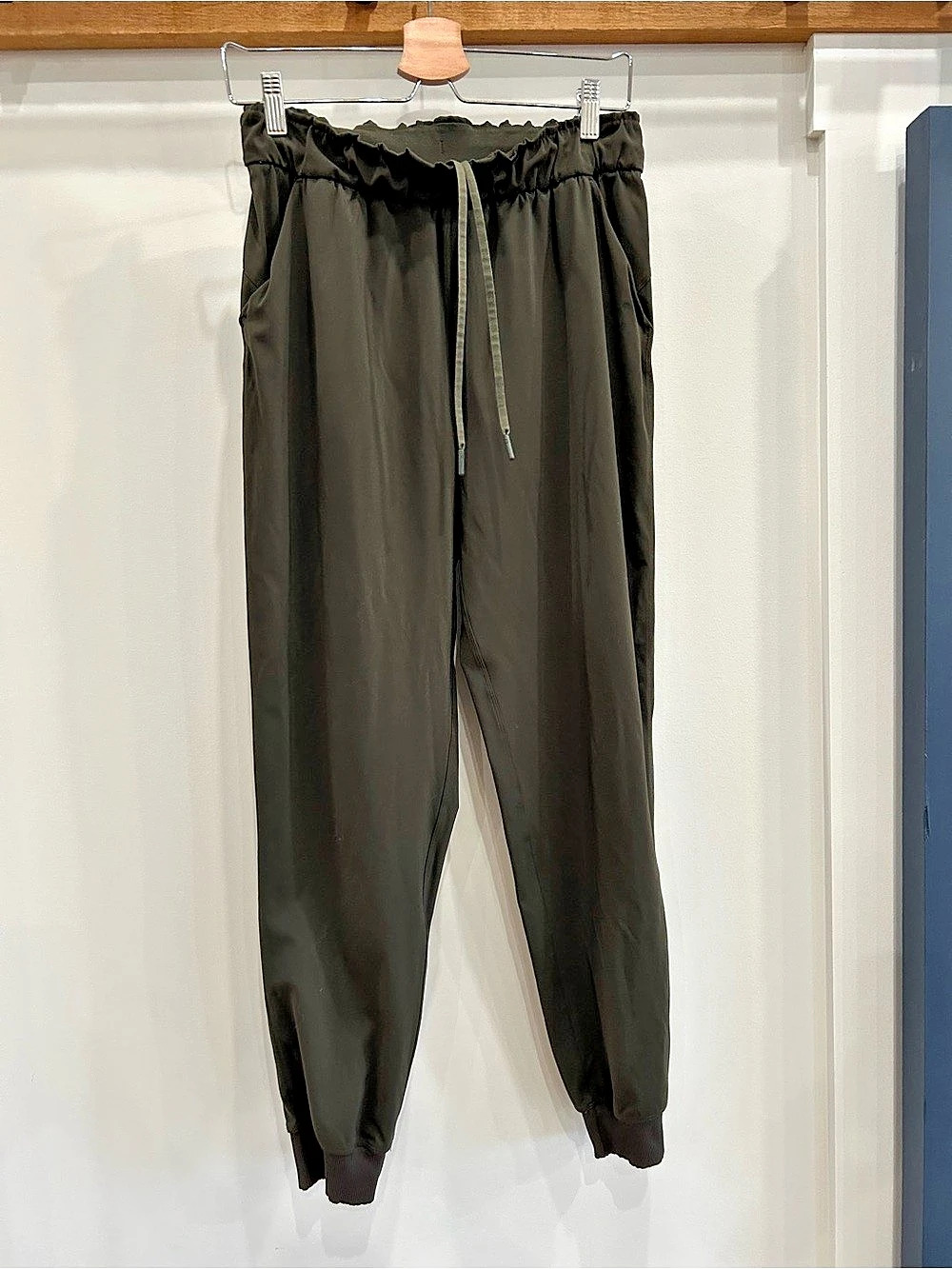 Lululemon Dance Studio Jogger Olive Pants Size 8